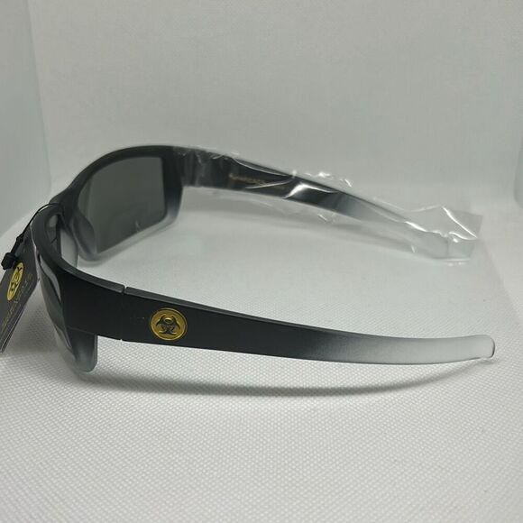 Biohazard Mens Mirrored Sunglasses - Picture 2 of 3